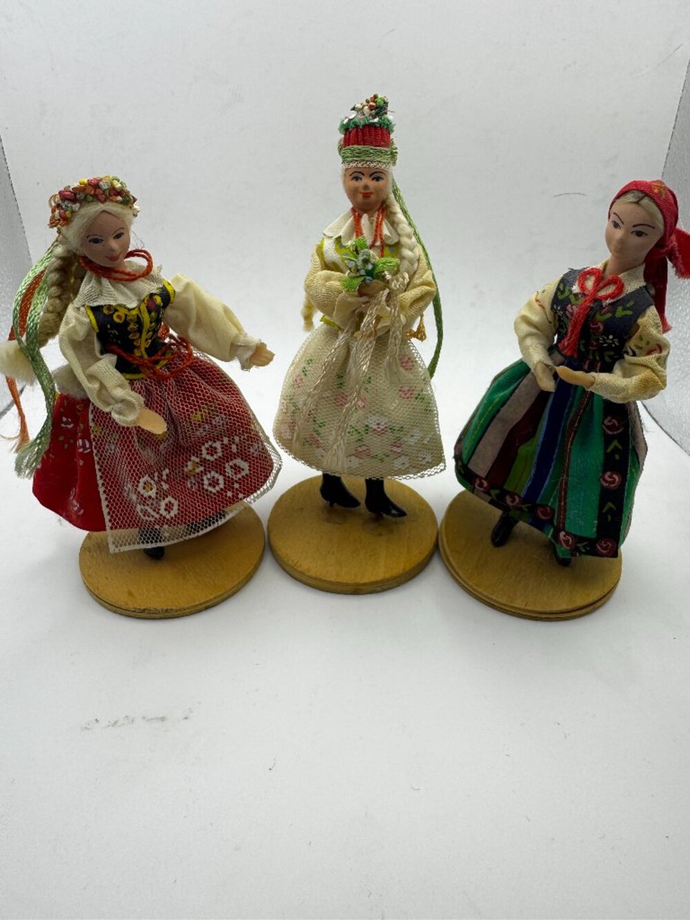 • Vintage Set of 3 Cepelia Polish Regional Folk Dolls Krakow & Lowicz